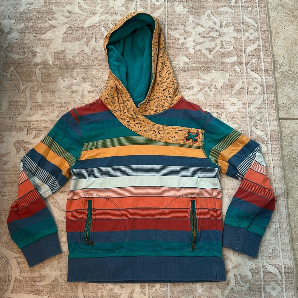 Matilda, Jane hooded sweatshirt